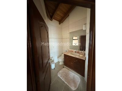 Casa de 3 alcobas en venta en Vereda Yerbabuena, Chía, 425 m² · foto 13 de 20
