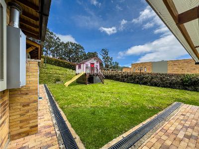 Casa de 4 alcobas en venta en Vereda Yerbabuena, Chía, 450 m² · foto 2 de 20