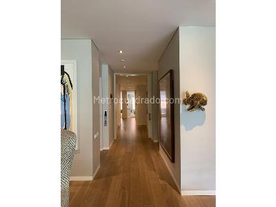 Apartamento de 3 alcobas en venta en La Cabrera, Bogotá, 300 m² · foto 7 de 20