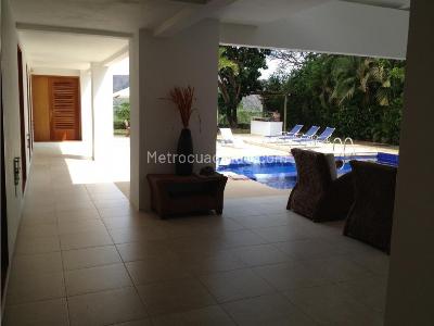 Casa de 5 alcobas en venta en Club Puerto Peñalisa, Girardot, 336 m² · foto 7 de 20
