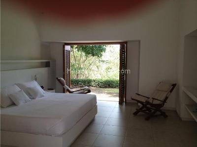 Casa de 5 alcobas en venta en Club Puerto Peñalisa, Girardot, 336 m² · foto 15 de 20