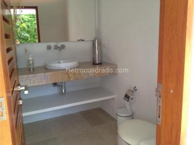 Casa de 5 alcobas en venta en Club Puerto Peñalisa, Girardot, 336 m² · foto 20 de 20