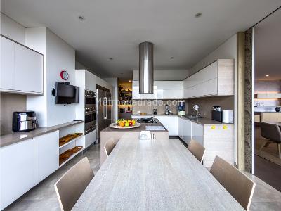 Apartamento de 3 alcobas en venta en La Cabrera, Bogotá, 258 m² · foto 13 de 20