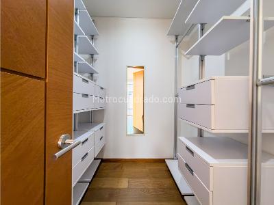 Apartamento de 2 alcobas en venta en Chico, Bogotá, 77 m² · foto 20 de 20
