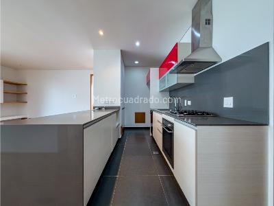 Apartamento de 2 alcobas en venta en Chico, Bogotá, 77 m² · foto 3 de 20