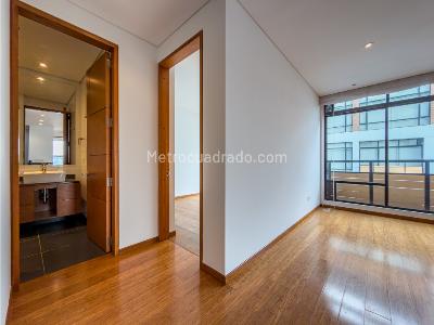 Apartamento de 2 alcobas en venta en Chico, Bogotá, 77 m² · foto 6 de 20