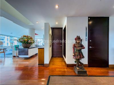 Apartamento en venta en El Refugio, Bogotá · foto 3 de 20