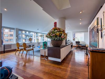 Apartamento en venta en El Refugio, Bogotá · foto 4 de 20