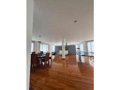 Casa de 5 alcobas en venta en Vereda Fusca, Chía, 1269 m² · foto 4 de 20