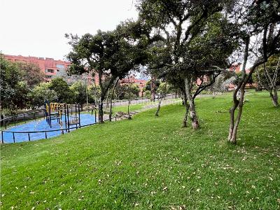 Apartamento de 3 alcobas en venta en Cerros De Los Lagartos, Bogotá, 120 m² · foto 3 de 20