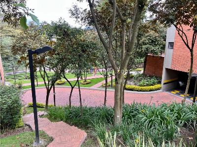 Apartamento de 3 alcobas en venta en Cerros De Los Lagartos, Bogotá, 120 m² · foto 5 de 20