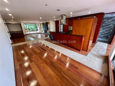 Apartamento de 3 alcobas en venta en Cerros De Los Lagartos, Bogotá, 120 m² · foto 10 de 20