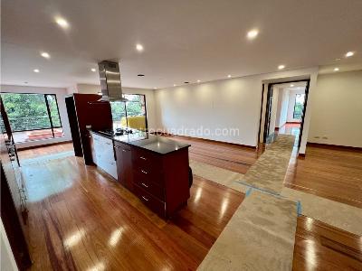 Apartamento de 3 alcobas en venta en Cerros De Los Lagartos, Bogotá, 120 m² · foto 19 de 20