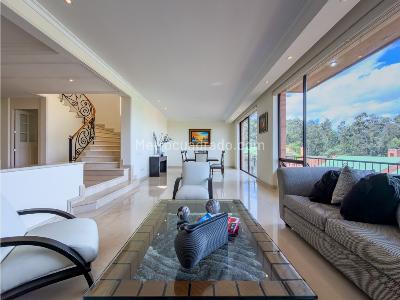 Casa de 5 alcobas en venta en Bosque De Pinos, Bogotá, 495 m² · foto 8 de 20