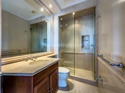 Casa de 5 alcobas en venta en Bosque De Pinos, Bogotá, 495 m² · foto 20 de 20