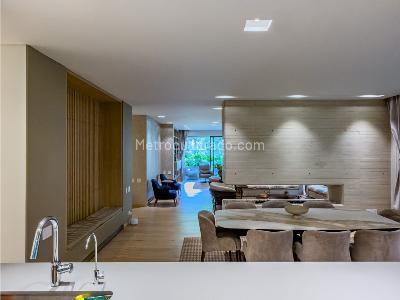 Apartamento de 3 alcobas en venta en La Cabrera, Bogotá, 330 m² · foto 17 de 20