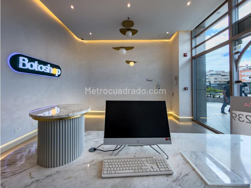 Local Comercial en Arriendo, Usaquen, Bogotá D.C. - Vista 2