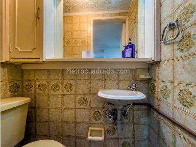 Apartamento de 3 alcobas en venta en Santa Barbara, Bogotá, 138 m² · foto 9 de 20