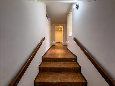 Apartamento de 3 alcobas en venta en Santa Barbara, Bogotá, 138 m² · foto 10 de 20
