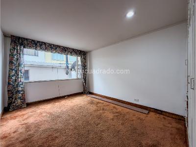 Apartamento de 3 alcobas en venta en Santa Barbara, Bogotá, 138 m² · foto 19 de 20