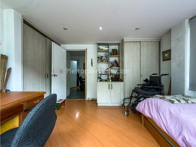 Apartamento en venta en Chico Alto, Bogotá · foto 17 de 20