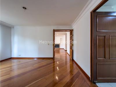 Apartamento en venta en El Refugio, Bogotá · foto 7 de 20