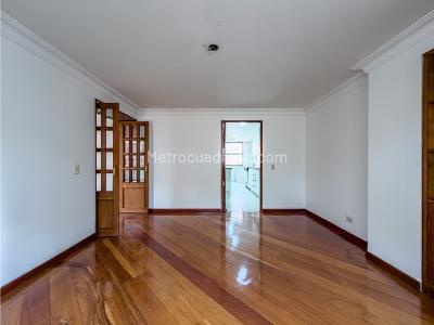 Apartamento en venta en El Refugio, Bogotá · foto 9 de 20