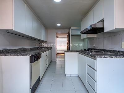 Apartamento en venta en El Refugio, Bogotá · foto 11 de 20