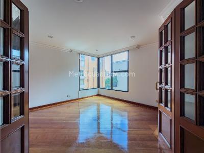 Apartamento en venta en El Refugio, Bogotá · foto 18 de 20