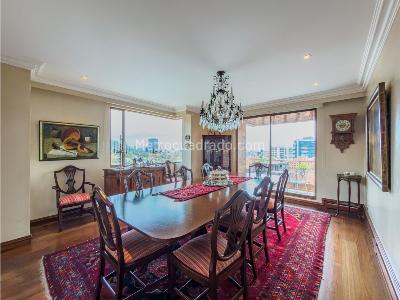 Apartamento de 3 alcobas en venta en Santa Barbara, Bogotá, 438 m² · foto 6 de 20