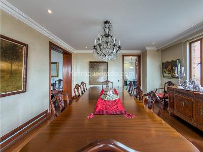 Apartamento de 3 alcobas en venta en Santa Barbara, Bogotá, 438 m² · foto 7 de 20