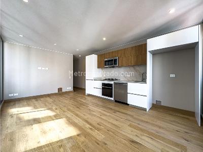Apartaestudio en venta en La Cabrera, Bogotá, 55 m² · foto 4 de 13