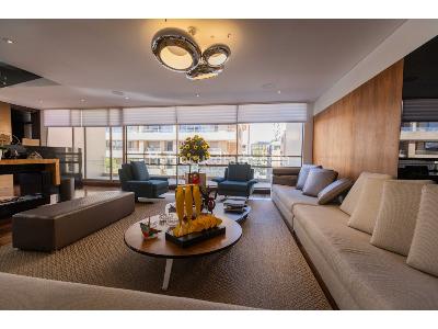 Apartamento de 3 alcobas en venta en Chico Norte, Bogotá, 380 m² · foto 3 de 20
