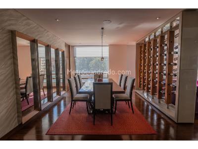 Apartamento de 3 alcobas en venta en Chico Norte, Bogotá, 380 m² · foto 5 de 20