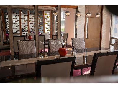 Apartamento de 3 alcobas en venta en Chico Norte, Bogotá, 380 m² · foto 8 de 20