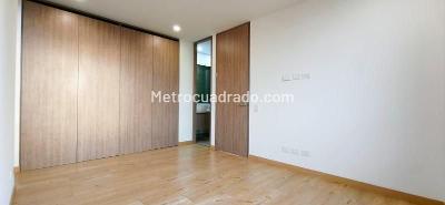 Apartaestudio en venta en Rincon Del Chico, Bogotá, 43 m² · foto 10 de 19