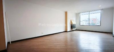 Apartamento en venta en Santa Barbara Central, Bogotá · foto 2 de 17