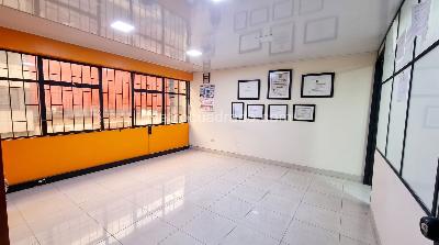 Casa de 5 alcobas en venta en El Recuerdo Teusaquillo, Bogotá, 241 m² · foto 7 de 19