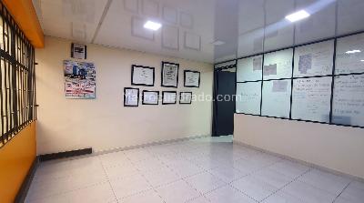 Casa de 5 alcobas en venta en El Recuerdo Teusaquillo, Bogotá, 241 m² · foto 6 de 19