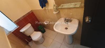 Casa de 5 alcobas en venta en El Recuerdo Teusaquillo, Bogotá, 241 m² · foto 11 de 19