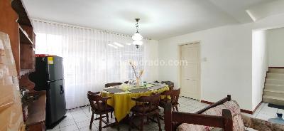 Casa de 4 alcobas en venta en El Recuerdo (Corferias), Bogotá, 163 m² · foto 1 de 12