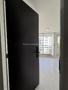 Apartamento de 3 alcobas en venta en Valle Del Lili, Cali, 57 m² · foto 2 de 19