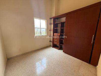 Apartamento de 3 alcobas en venta en Bosques Del Limonar, Cali, 128 m² · foto 13 de 20