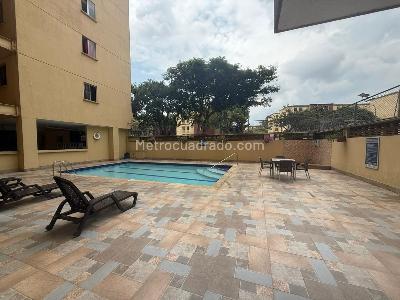 Apartamento de 3 alcobas en venta en Bosques Del Limonar, Cali, 128 m² · foto 2 de 20