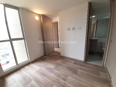 Apartamento de 3 alcobas en venta en Fontibon, Bogotá, 41 m² · foto 5 de 8