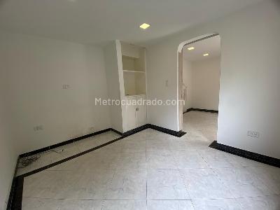 Apartamento de 5 alcobas en venta en Cedritos Capri, Bogotá, 120 m² · foto 8 de 15
