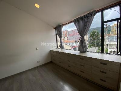 Apartamento de 5 alcobas en venta en Cedritos Capri, Bogotá, 120 m² · foto 10 de 15
