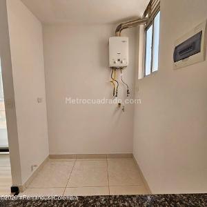 Apartamento en venta en San Antonio Norte, Bogotá · foto 9 de 16