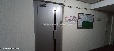 Apartamento en venta en Cedritos, Bogotá · foto 11 de 18