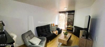 Apartamento de 1 alcoba en venta en Las Delicias Del Carmen, Bogotá, 40 m² · foto 16 de 19